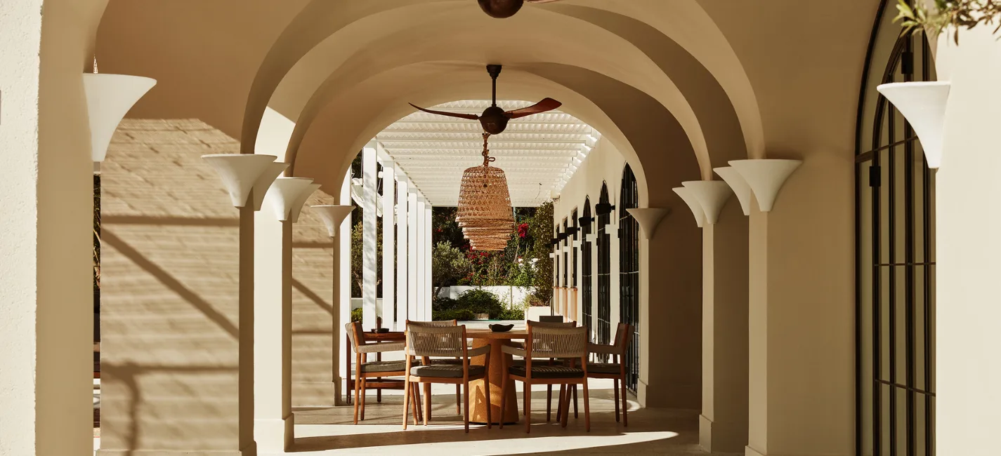 A beautiful villa image of the outside of an In Residence villa